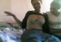 Katya, toda la familia follando de 18 años, me dio una sauna en casa.