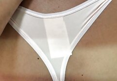 Lamió tu coño y luego corrió hacia la mesa de ver videos porno de familias la cocina.